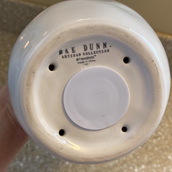 Rae Dunn Nest tiki birdhouse - Picture 3 of 3